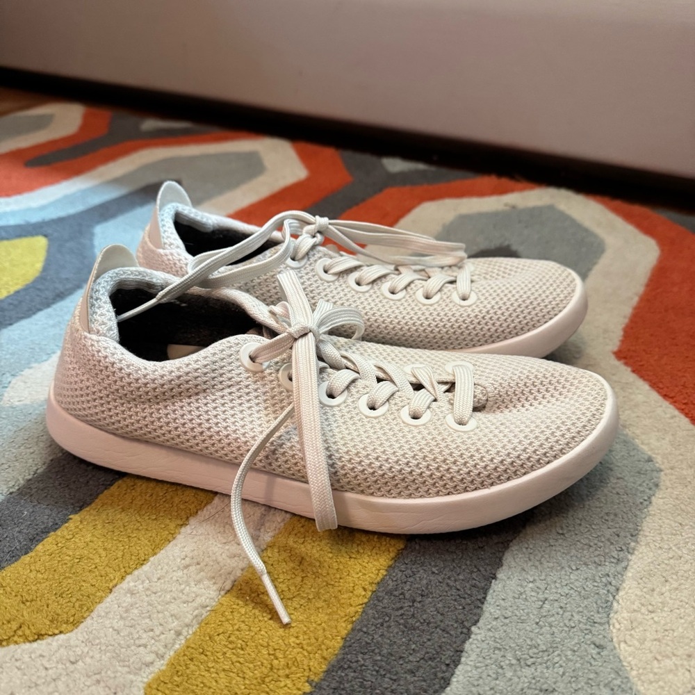 Allbirds Women's Tree Pipers in white- Great Condition!